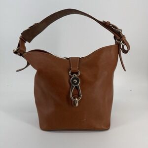 Dooney & Bourke Lily Bucket Bag Pebble Leather Shoulder Bag Caramel Equestrian